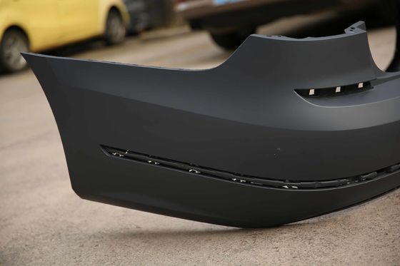 Volkswagen Passat 2016 2017 2018 pièces d'auto de la peau 56D 807 411 de pare-chocs arrière