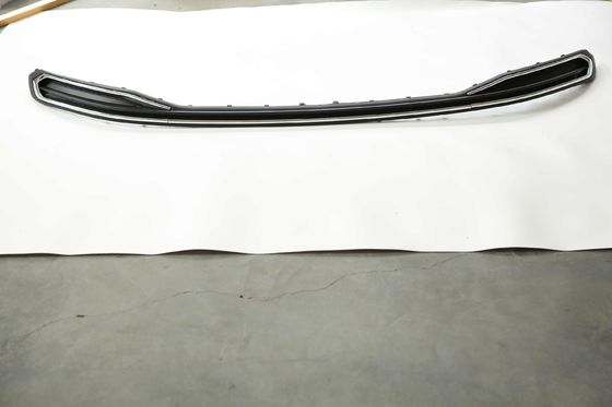 3GB 807 barre lumineuse VW Passat de bande de protection de 568 pare-chocs arrière 19-20 bandes de butoir de voiture