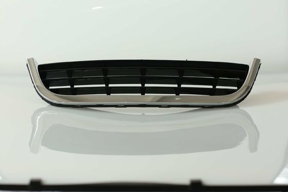 Les ABS abaissent Front Bumper Grills For VW Passat Lingyu 2005 2006 2007 2008