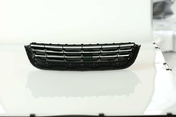 Les ABS abaissent Front Bumper Grills For VW Passat Lingyu 2005 2006 2007 2008