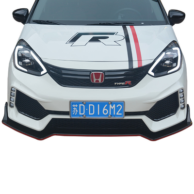 Modèle 2008-2013 de Honda Fit Jazz Tune Into RS Body Kit
